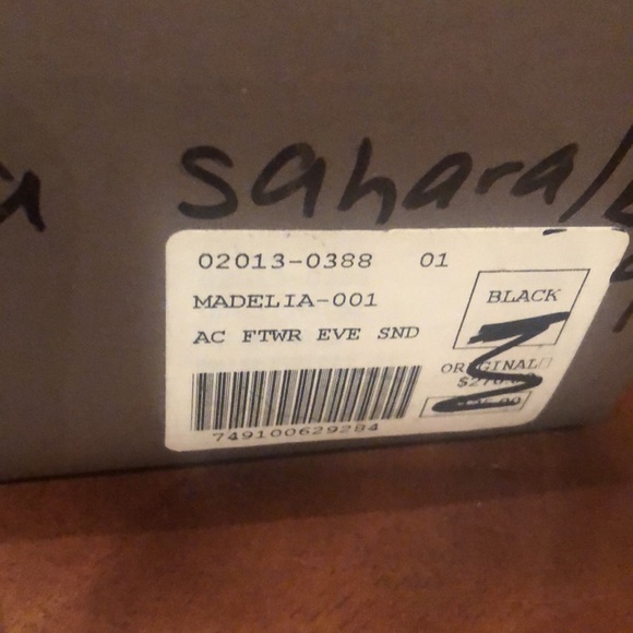 Bcbgmaxazria heels - Picture 7 of 7